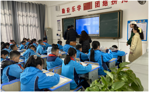 “智能助教”赋能乡村教师贵州锦屏启动洋葱学园数字化教育应用培训(图5)