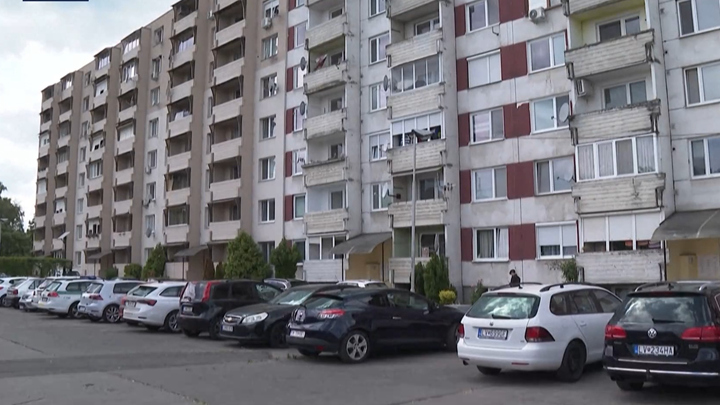 斯洛伐克总理仍在接受重症监护 媒体称警方搜查嫌疑人公寓