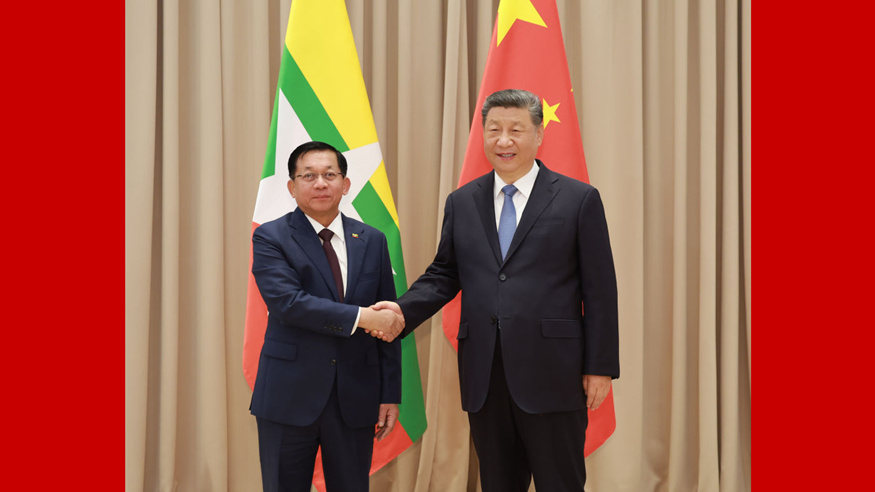 新华图讯｜习近平会见缅甸领导人敏昂莱