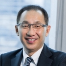 深石明宏
