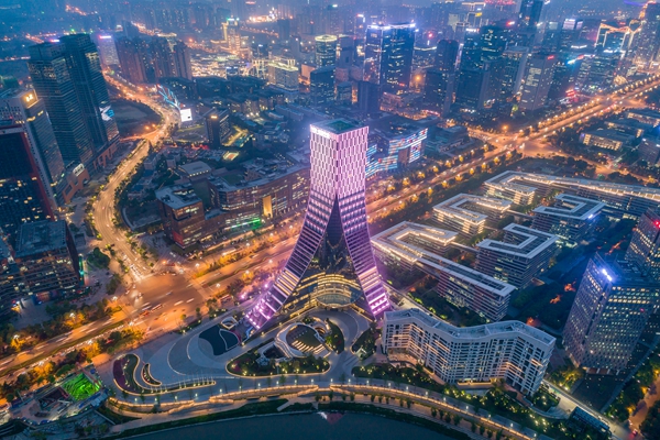 乘风破浪，成渝联手打造开放高地