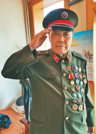 唐海龙:建议加强保护母语 调整高考语文比重