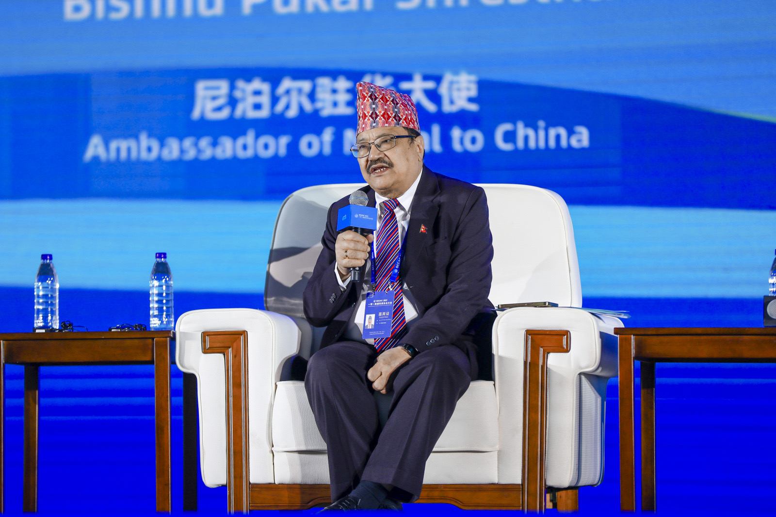 尼泊尔驻华大使比什努·施雷斯塔