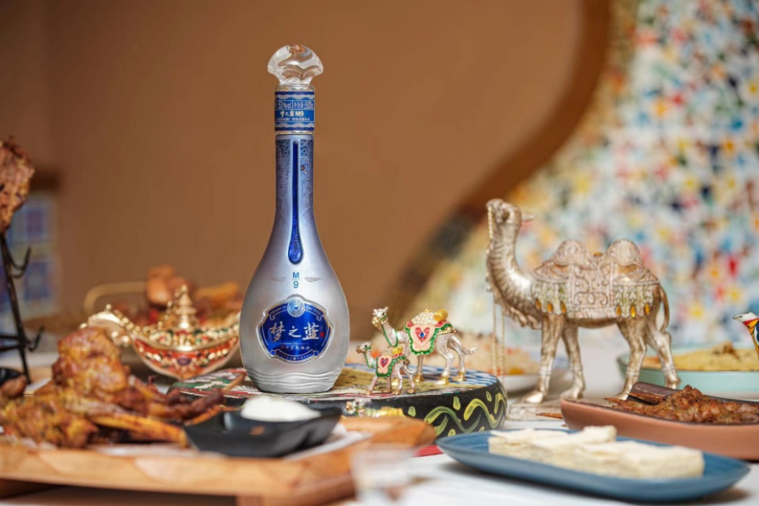 梦之蓝彰显国际品牌影响力，香飘上合撒马尔罕峰会