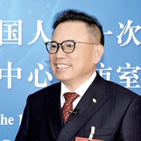 李東生