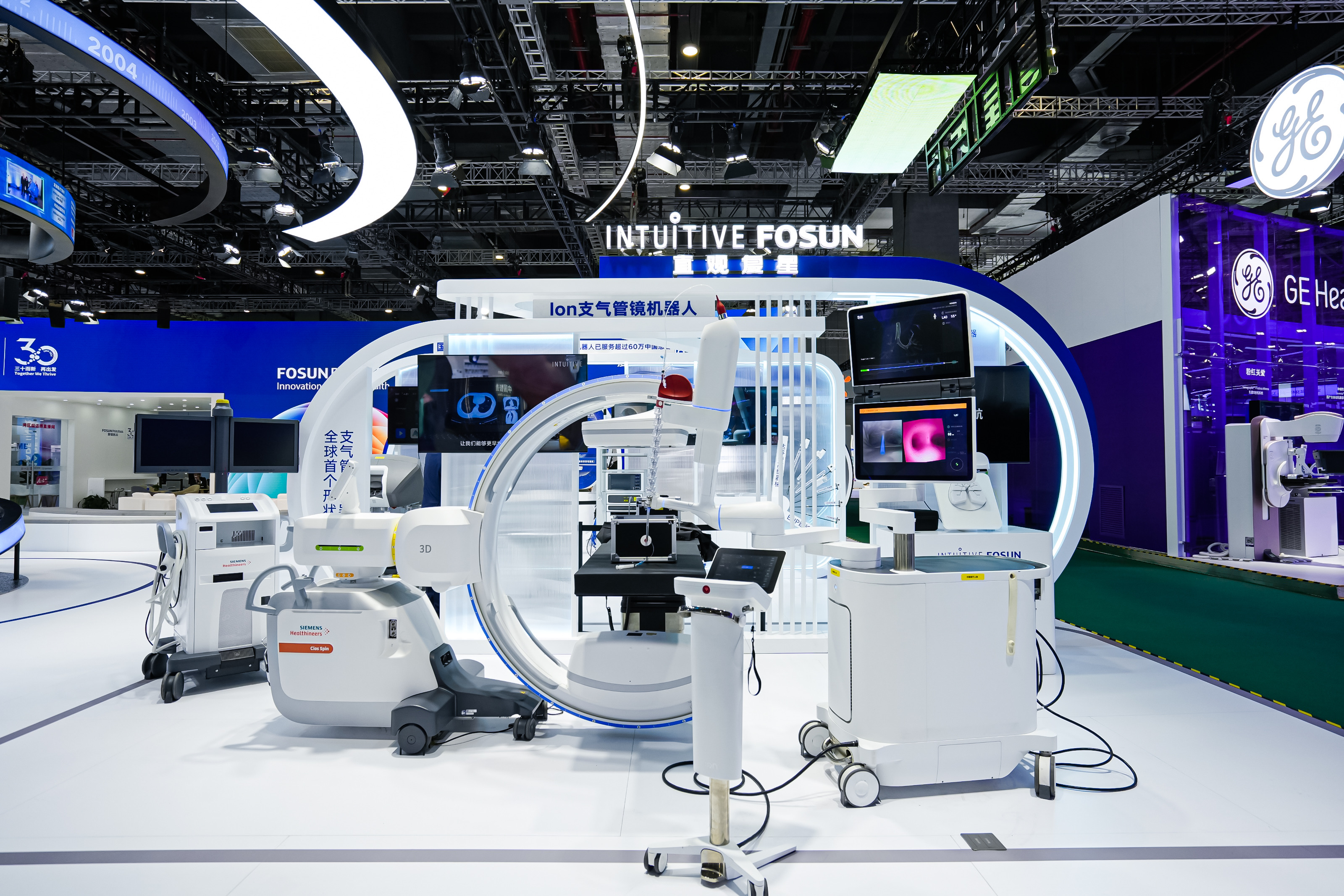 探索进博会上的医疗“黑科技”