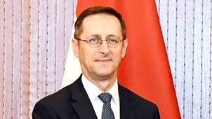 匈牙利财长沃尔高接受环球时报专访：互联互通比“脱钩”“去风险”好得多