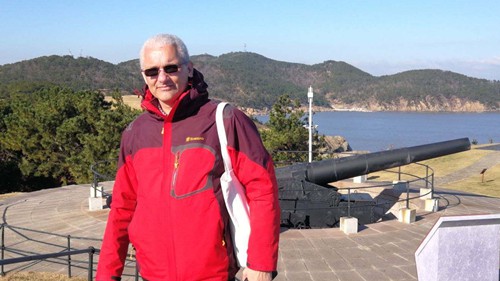 英国学者、伦敦国际仲裁法院成员霍斯金：史料记录百分百支持中国南海主张