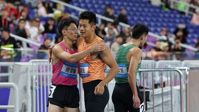 时代落幕，谢震业200米决赛无缘奖牌：新生代运动员比同年龄段的我更优秀