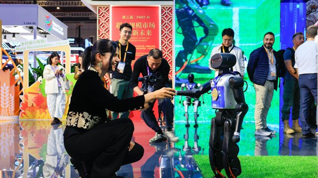 中国馆精彩亮相