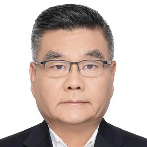 主持人：崔洪建