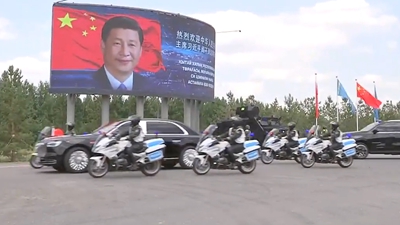 习主席到访哈萨克斯坦 各界热烈欢迎