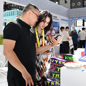 推动中国－中亚航船乘风破浪、勇毅前行
