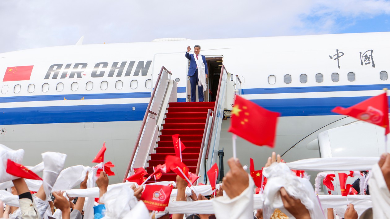 习近平率中央代表团出席西藏自治区成立六十周年庆祝活动纪实‍‍