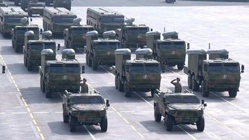 陆海空基巡航导弹集体亮相