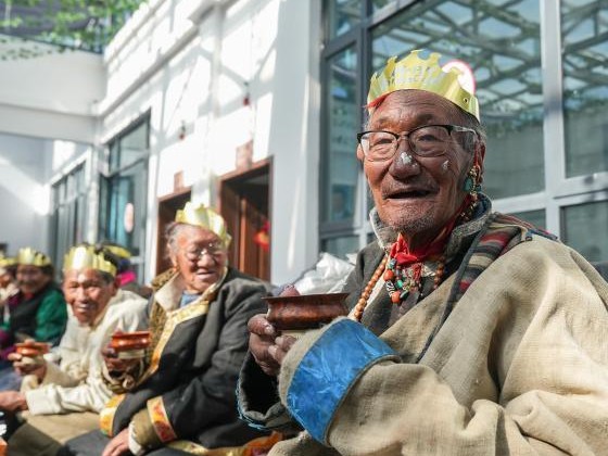 探访西藏定结切村幸福院 高原寒冬里的养老暖意