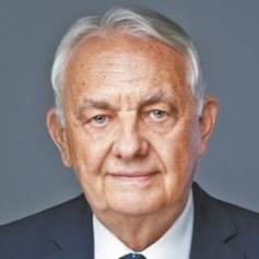 洛托尔曹伊·亚诺什