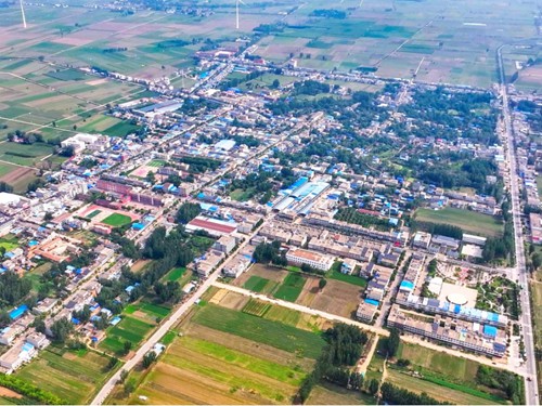 河南新野完善交通基建 畅通乡村振兴“快车道”