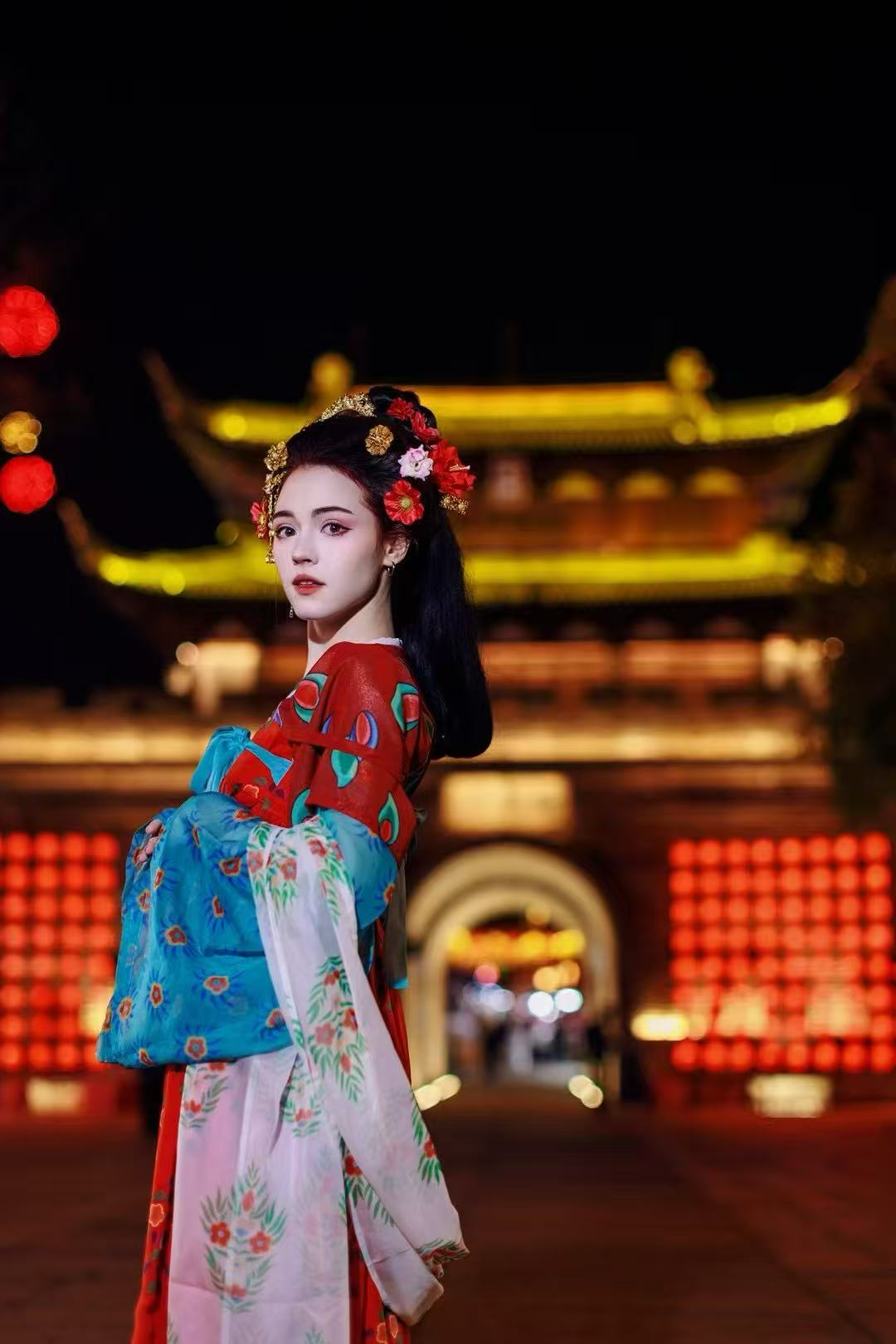 “洋学生”中国说｜俄罗斯姑娘爱上汉服：“希望做中国文化的传播者”
