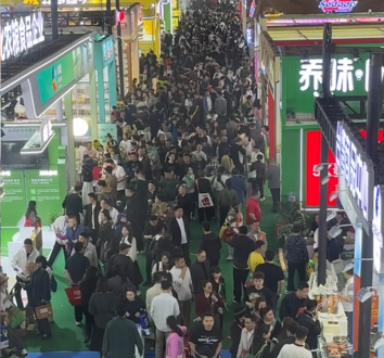 春糖趣闻｜携x光机赴糖酒会，解锁秋糖新征程