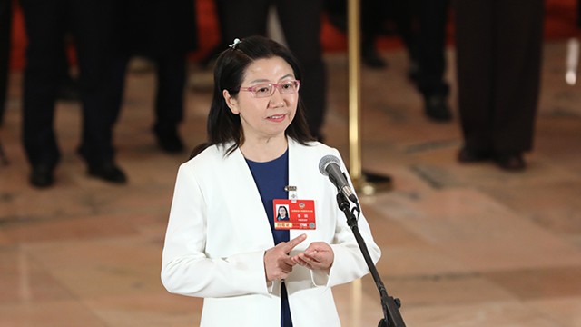 李颖：努力做更大、更聪明和更绿色的海运