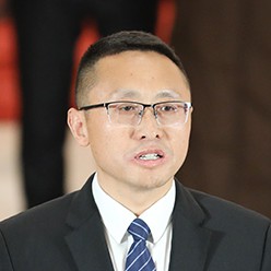 王小龙：让中国工业母机装上“中国芯”