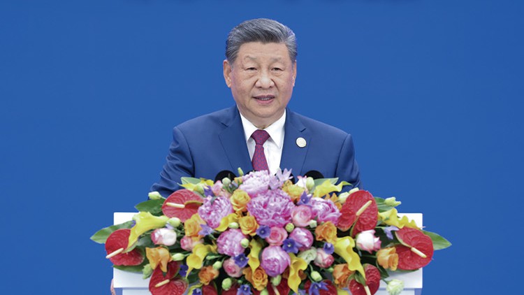 习近平：要始终用人类智慧和国际共识引领人工智能发展