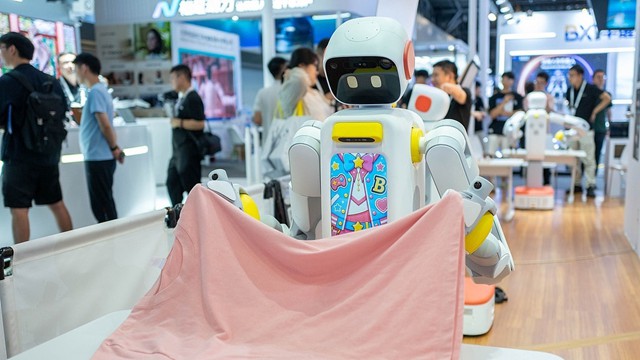 走近前沿科技：在上海感受中国AI新势能