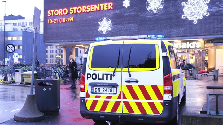 挪威首都一购物中心发生枪击事件