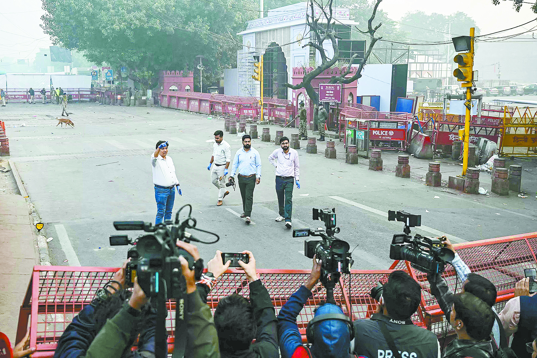 印军维持高强度戒备,巴基斯坦称已进入战争状态,首都爆炸事件加剧印巴紧张局势 印军维持高强度戒备,巴基斯坦称已进入战争状态,首都爆炸事件加剧印巴紧张局势