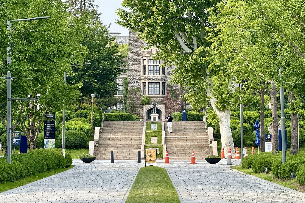 韩国高考选科转向“文综热”？