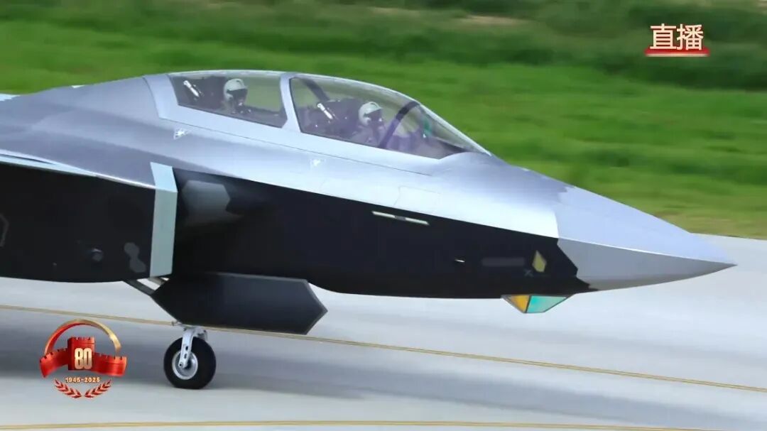 空军飞机歼20，空军 歼20