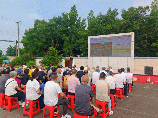 田坎上“应考”村民来“阅卷”：眉山市彭山区51名村社书记交出“期中”答卷