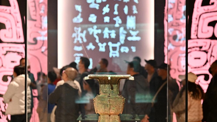 在天津博物馆感受三千年前的中国制造