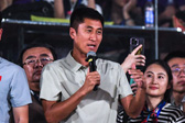 车江一村队“村超”夺冠 名哨马宁现场助阵
