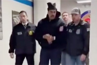 白宫发布视频：马杜罗说“新年快乐”