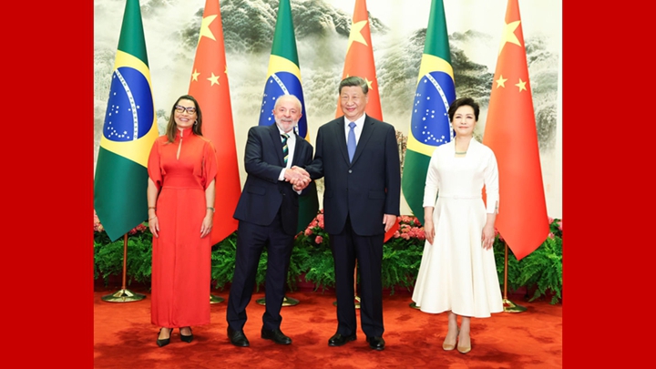 习近平同巴西总统卢拉会谈