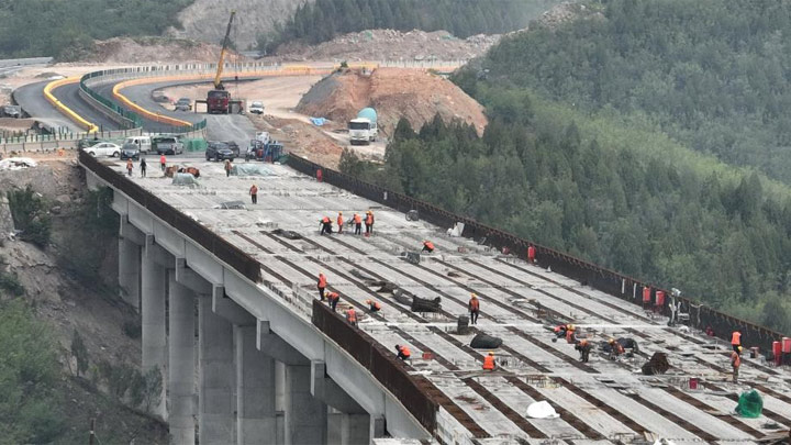 石太高速改扩建项目建设正酣