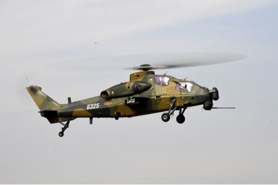 台防务部门官网10月26日发布的解放军武直-10武装直升机同型机照片