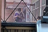 泰国校园枪击案致多人伤亡，14岁枪手的父亲道歉