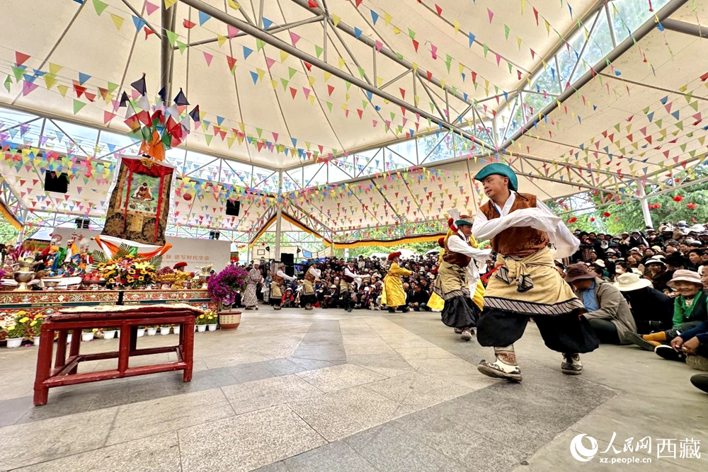 西藏拉萨：藏戏“盛宴” 迎八方游客