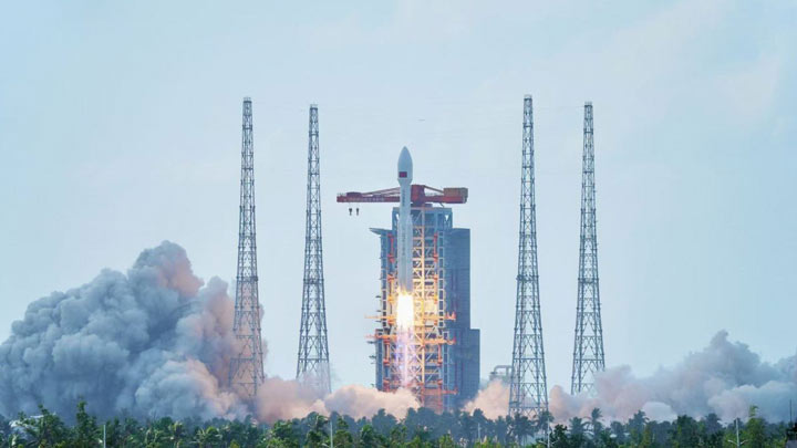 我国成功发射卫星互联网低轨12组卫星