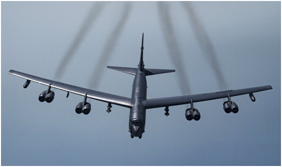 美国空军B-52战略轰炸机
