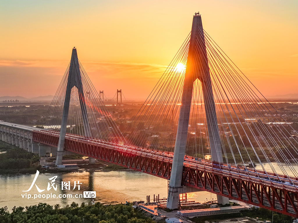 马鞍山长江公铁大桥建设加紧推进插图2