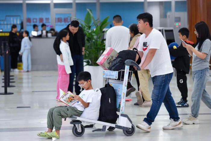 长三角铁路春运发送旅客预计首次突破1亿人次