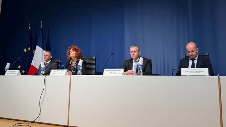 法国检方称卢浮宫抢劫案出现重大进展