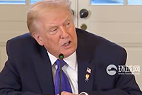 特朗普：“无论难易”都要得到格陵兰岛