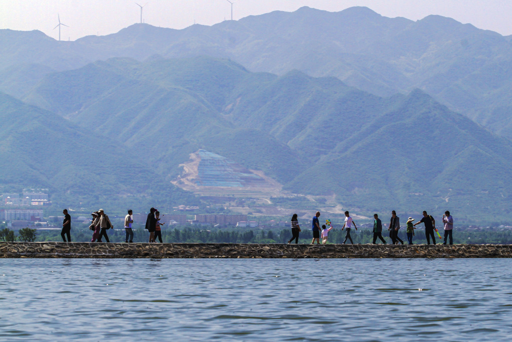 山西运城:千年盐湖"变身"生态游打卡点