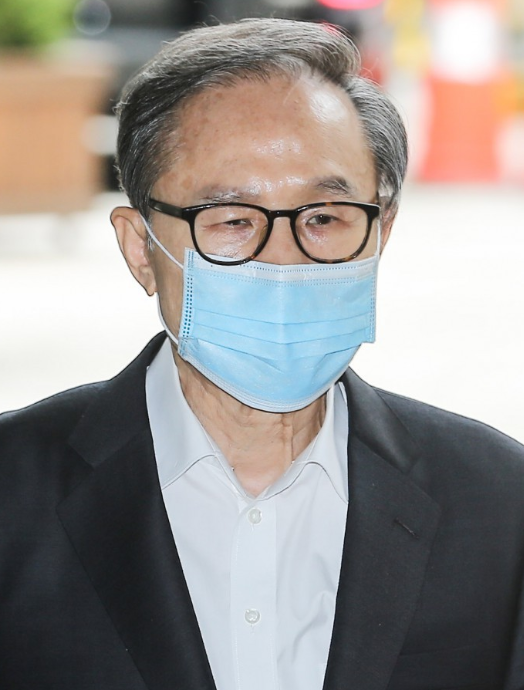快讯!78岁韩国前总统李明博终审获刑17年 快讯!78岁韩国前总统李明博终审获刑17年