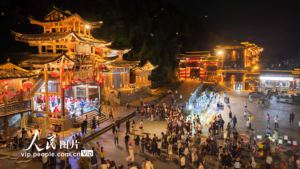 重庆酉阳：游古城 享清凉插图6